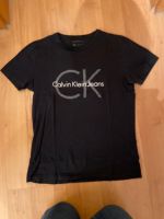 T-Shirt von Calvin Klein Größe M schwarz Baden-Württemberg - Fellbach Vorschau