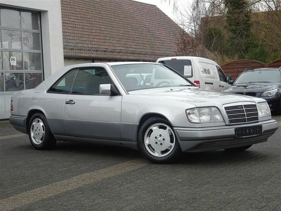 Mercedes-Benz 320 CE 2.Hand KLIMA Deutsches Modell 83TKM TOP in Velten