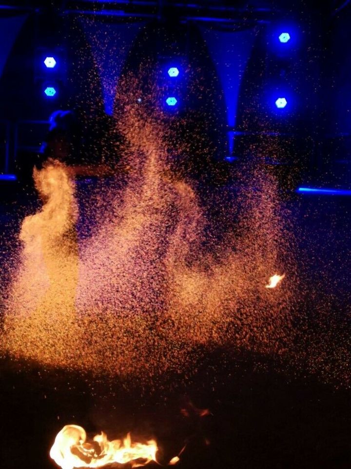 Hochzeit Romantik Feuershow buchen in Halberstadt