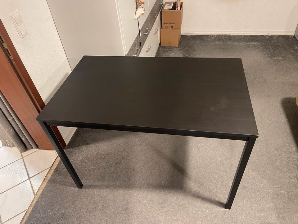 Tisch schwarz in Ratingen