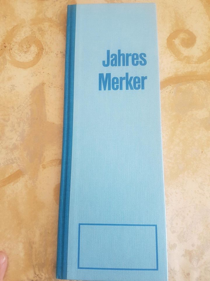 Jahres Kalender für alle Jahre in Bremen