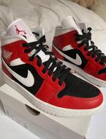 Nike Jordans Sneaker Hessen - Wehrheim Vorschau