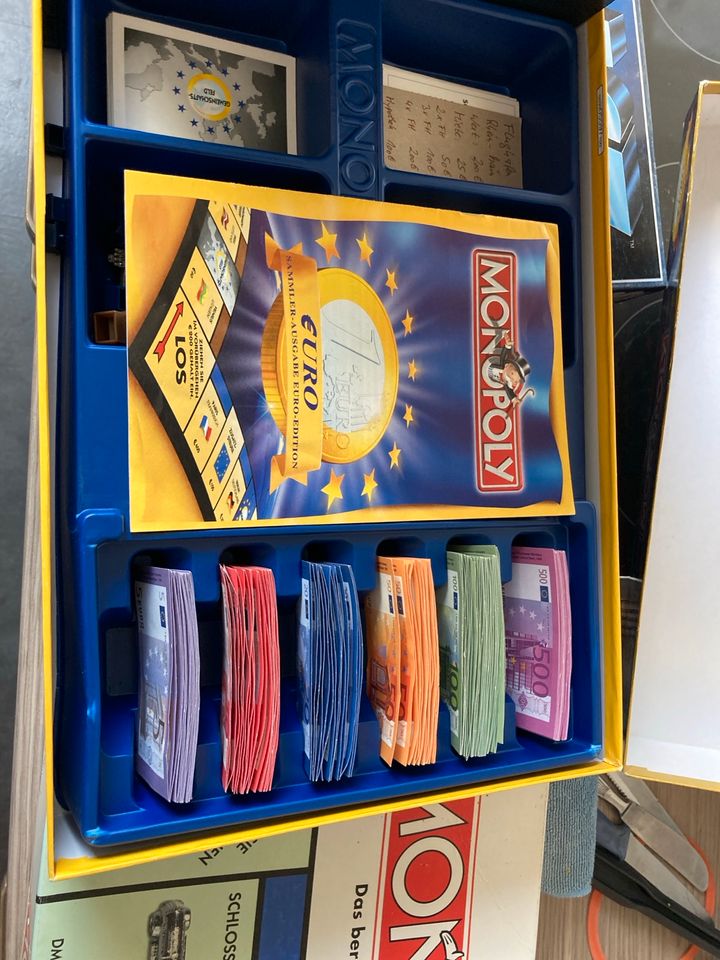 Monopoly € Edition in Ebersburg
