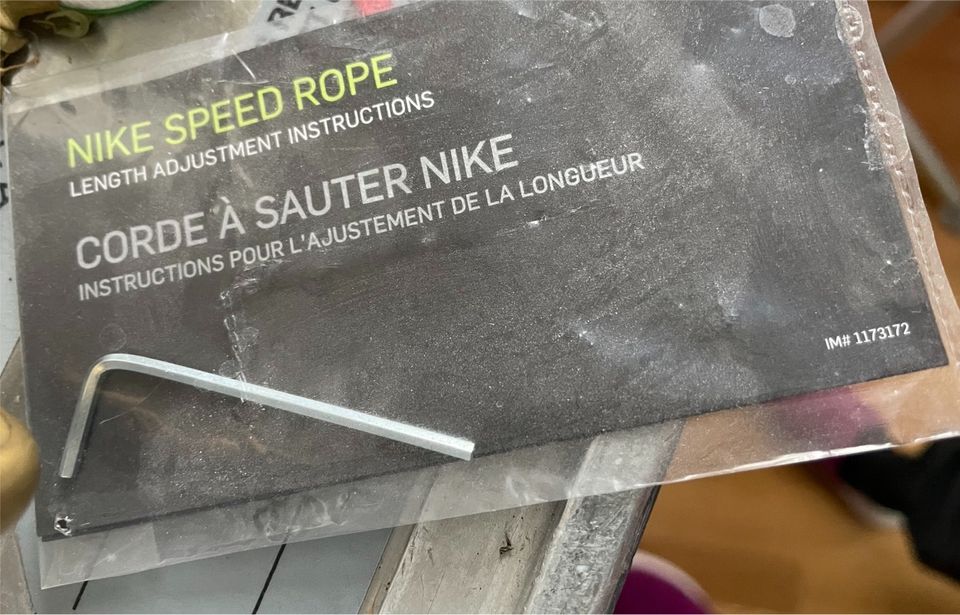 Nike Springseil Speed Rope 300cm verstellbar in Frankfurt am Main