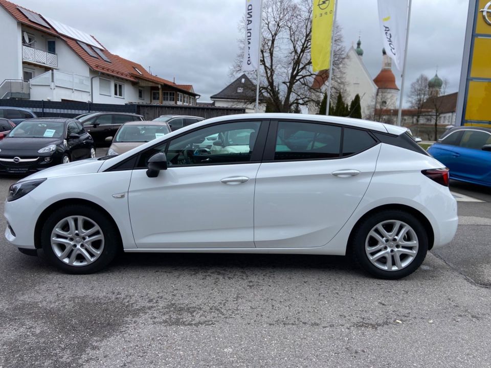 Opel Astra K Lim. 5-trg. Edition 1.2 DAB*PDC*8-fach* in Klosterlechfeld