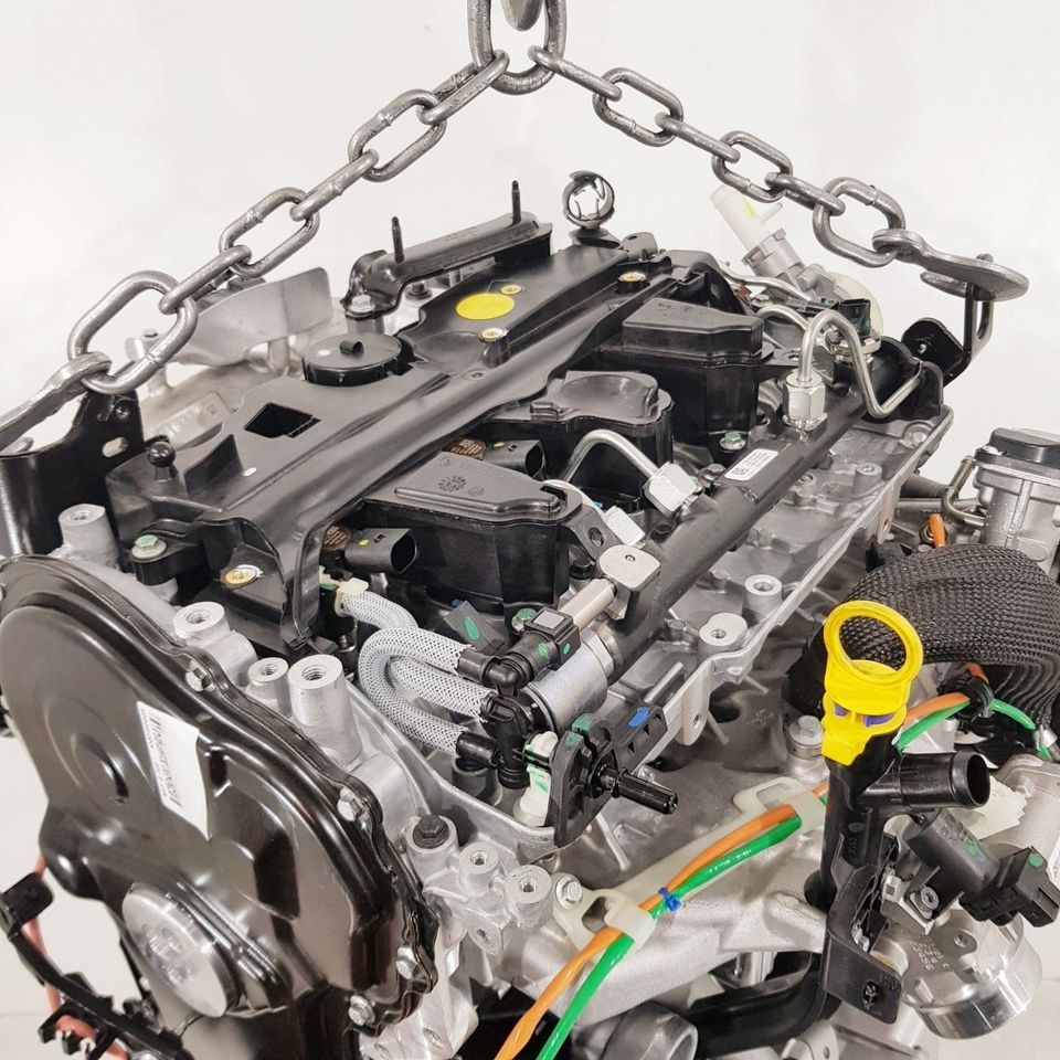 MOTOR 2.3 DCI Nissan NV400 M9TG726 BITURBO 2022 in Würzburg