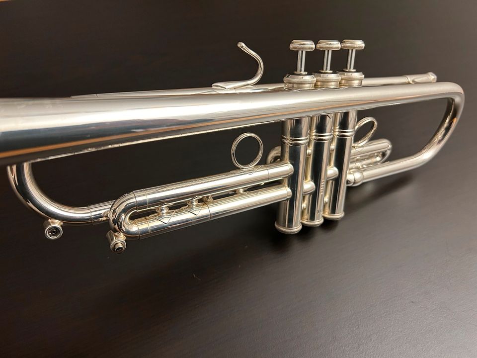 Bach Stradivarius Trompete LT190S1B Commercial trumpet in München