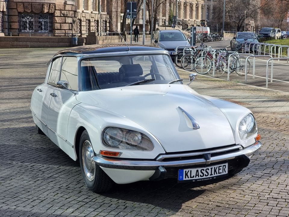 Citroen DS Special DSpecial DS20 Oldtimer in Leipzig