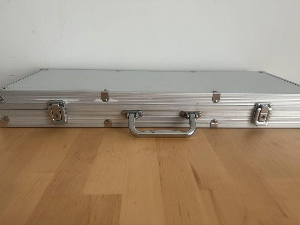 Aluminium Koffer für Konsolen Gameboy/Game Gear etc. in Oberhausen