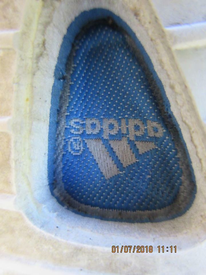 adidas Turnschuh Ailith Gr. 5 (38) weiß/blau/türkis Sport Sammler in Mörfelden-Walldorf