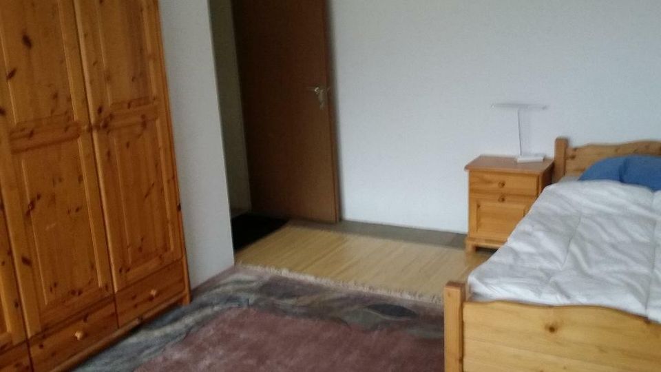 WG Zimmer in Friedrichshafen Berg WG KM 420€ in Tuttlingen