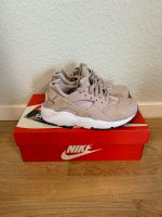 Nike Huarache Sneaker rosa Berlin - Neukölln Vorschau