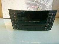 Autoradio CD-Player Mercedes W211 E-Kl A2118702889 Nordrhein-Westfalen - Dinslaken Vorschau