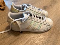 Adidas Superstar Nürnberg (Mittelfr) - Mitte Vorschau