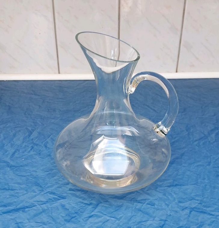 Weinkaraffe Dekanter Glas 24 cm hoch in Lübeck