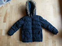 Winterjacke mit Kapuze, warm gefüttert,  Gr. 110, wie NEU Bayern - Simbach Vorschau