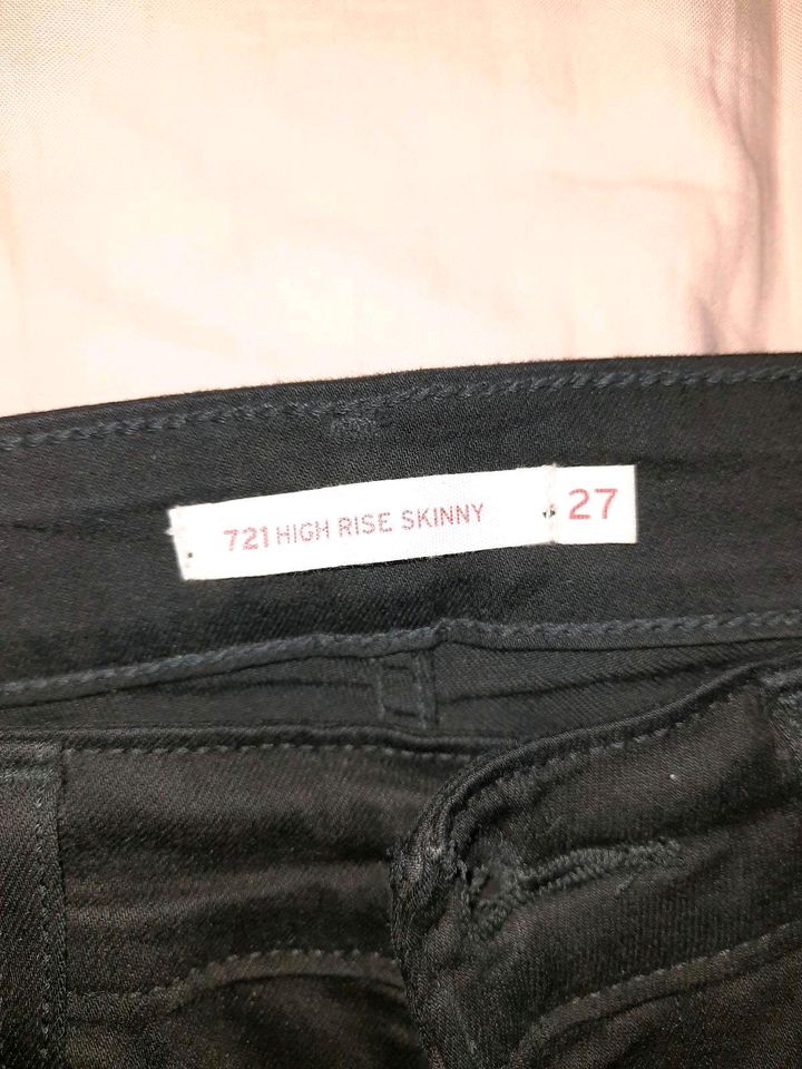 Levis Jeans 721  Damen schwarz in Hannover