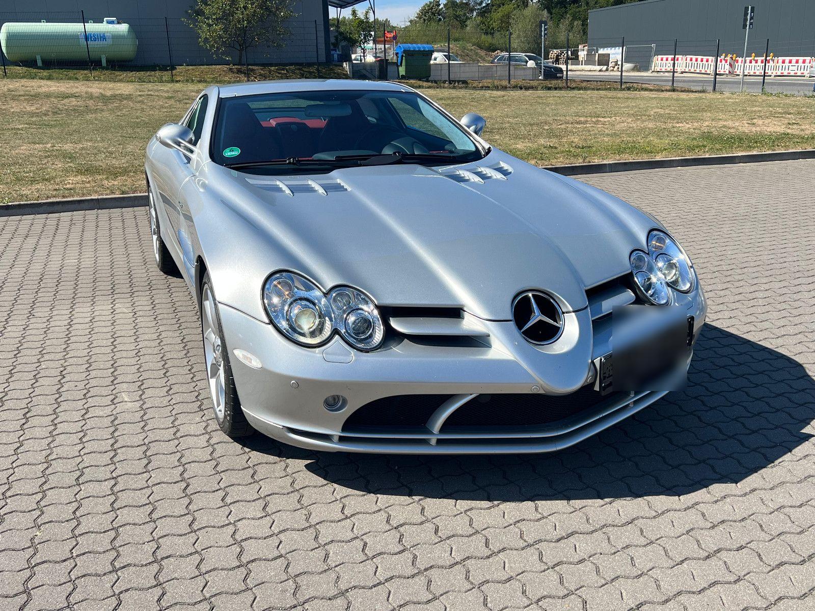 Abbildung des Autos Mercedes-Benz SLR McLare…