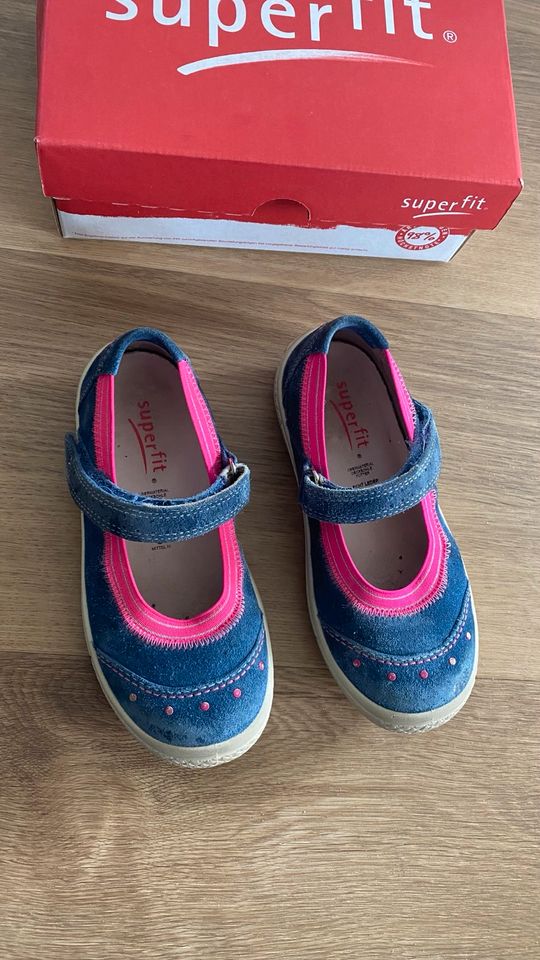 Superfit Kinderschuhe / Ballerinas Größe 26 in Schüttorf