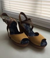 Mexx Schuhe Keilabsatz Plateau neu Gr. 37 Niedersachsen - Isernhagen Vorschau