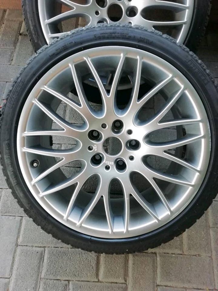 18" Pirelli Winterreifen mit Rondell Alufelgen in Dinslaken