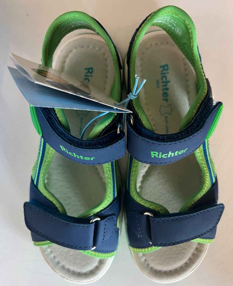 Richter Sandalen Junge mit Fußball blau/grün 32 NEU in St. Wendel