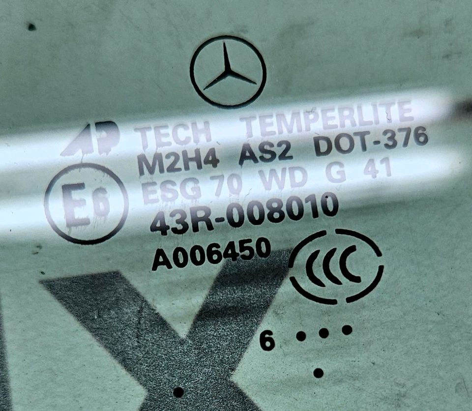 MERCEDES GL X164 ML W164 TÜRSCHEIBE TÜR SCHEIBE VORNE LINKS in Bremen