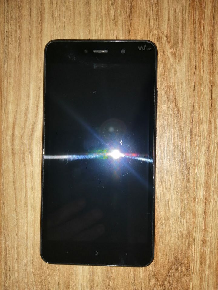 Smartphone WIKO Lenny 4 Plus in Hamburg