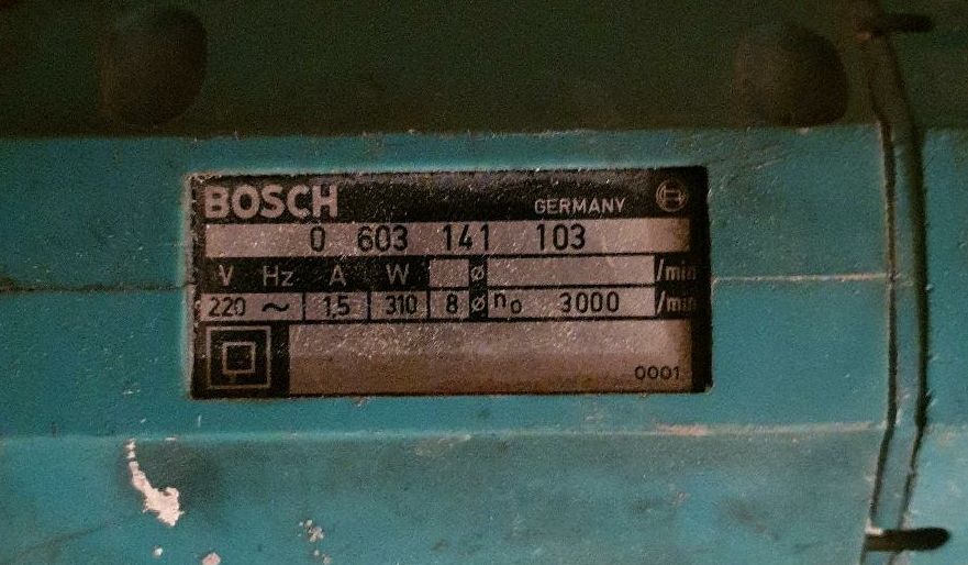 Bosch Bohrmaschine 0 603 141 103 alt in Landshut