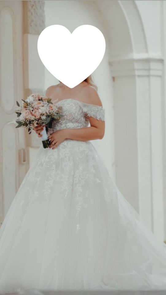 Brautkleid * Hochzeitskleid * Demetrios * Floral * Prinzessin * in Köln