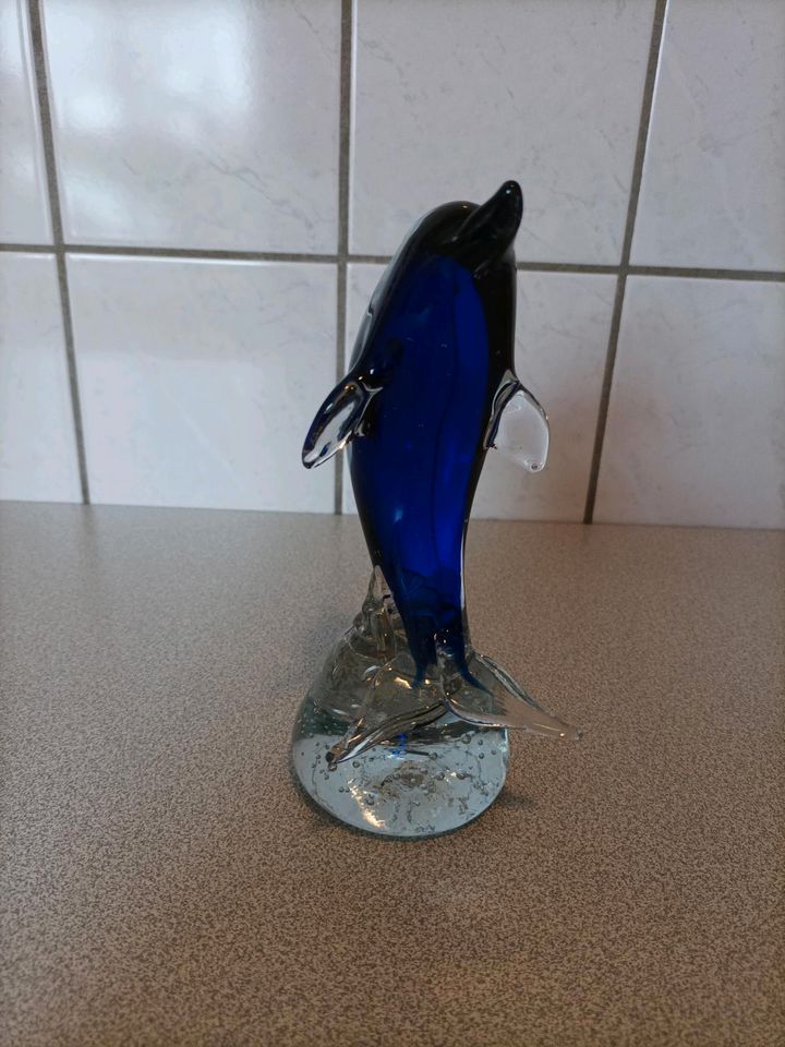 Deko Delfin aus Glas in Norden