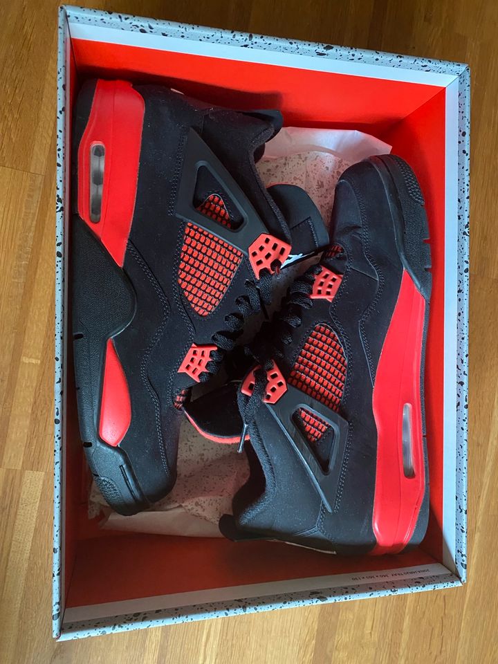 Air Jordan 4 Red Thunder Größe 46 in Reichenbach an der Fils