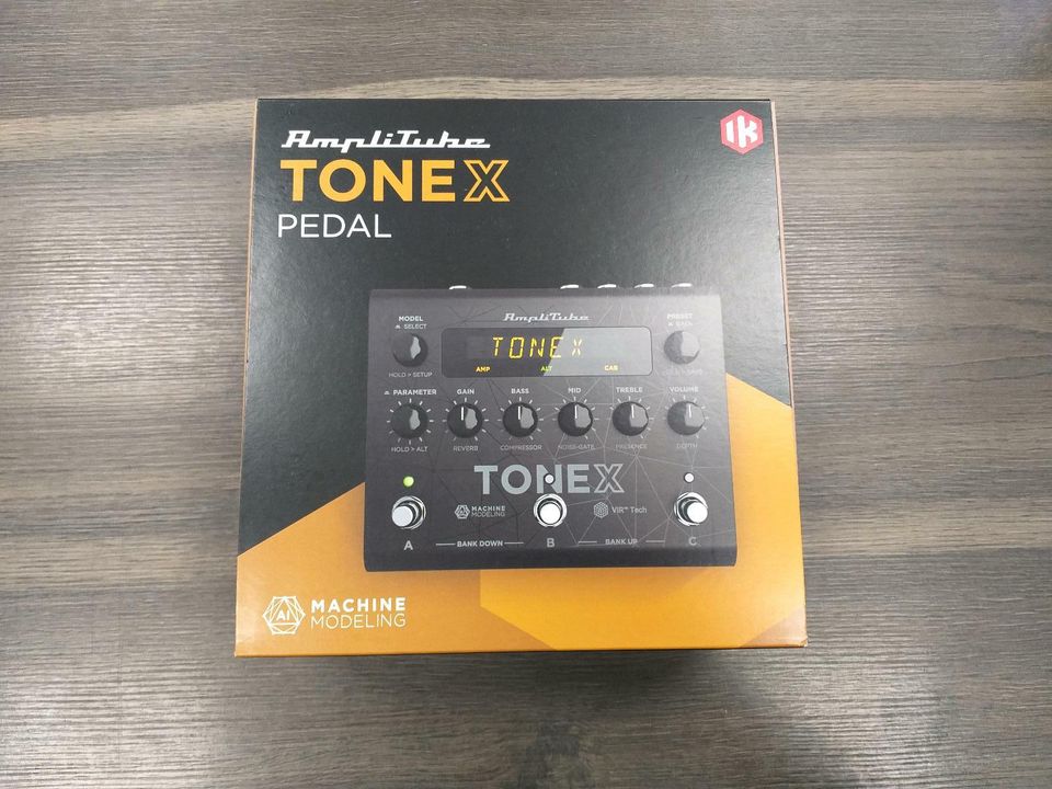 IK Multimedia ToneX Pedal NEU + OVP! in Aachen