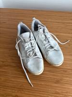 Puma Turnschuhe weiß 40 München - Laim Vorschau