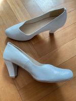 Andrea Conti Hochzeit Pumps weiß / silber Gr. 40 / 41  neu! Feldmoching-Hasenbergl - Feldmoching Vorschau