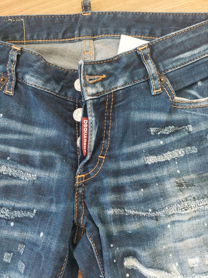 DSQUARED2 Jeans, ital. Gr. 38, dark denim in Immenstaad