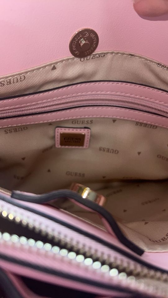 Rosa Guess Handtasche in Herne
