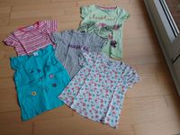 Mädchen Sommer Kleiderpaket Gr.104,WIE NEU! 5 T-Shirt's,kurzarm Niedersachsen - Oldenburg Vorschau