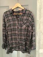 Bluse Damen Größe 46/48 Ulla Popken Nordrhein-Westfalen - Lohmar Vorschau