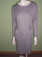Strickkleid esmara grau Gr.44/46 * Neuwertig Niedersachsen - Adendorf Vorschau