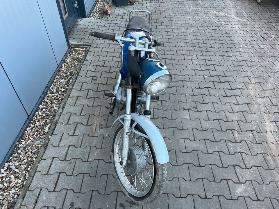 MZ TS150 TS 150 1981 Motorrad DDR ETS 250 M86 in Osterweddingen