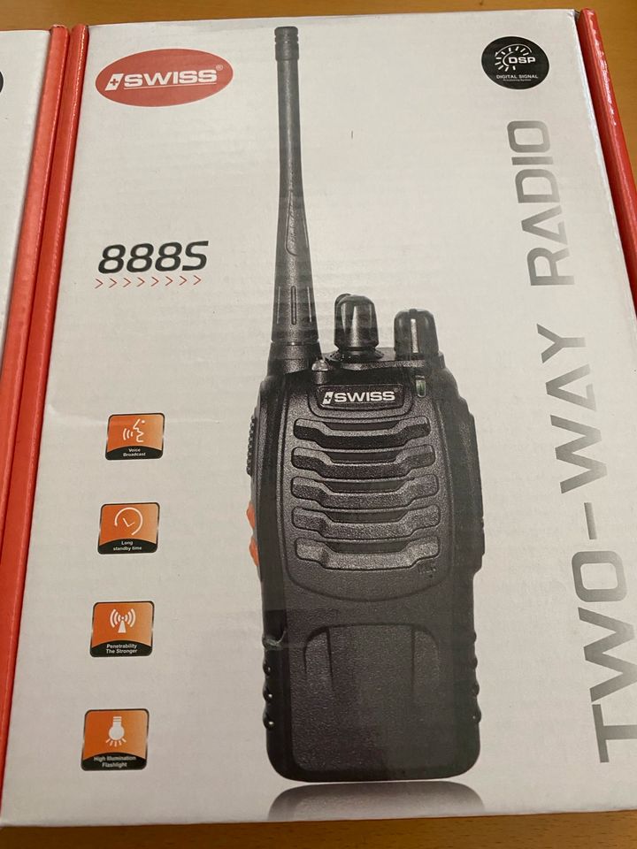2 neue Funkgeräte,16 Kanäle VHF/UHF FM Transceiver in Oberhausen