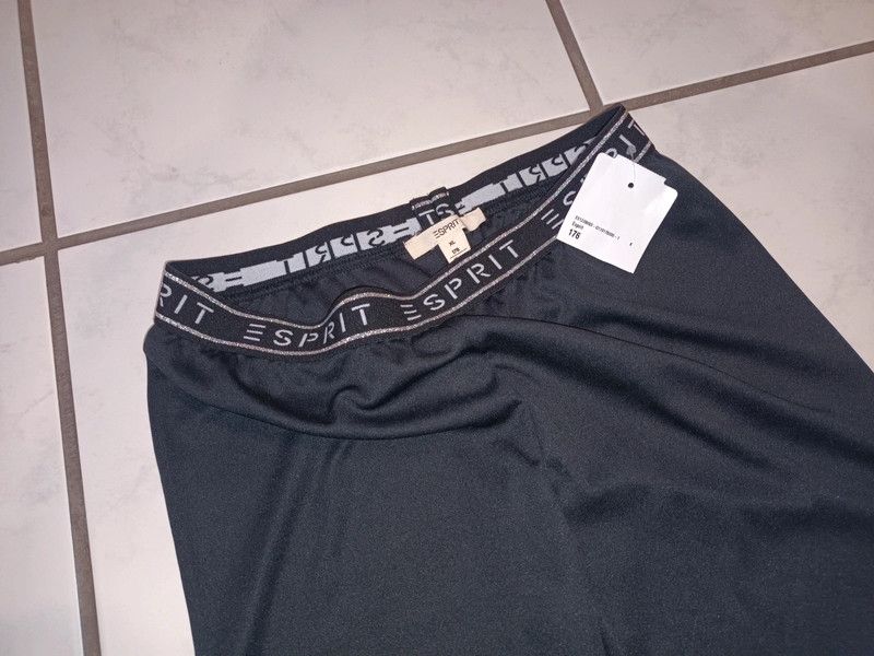 Neue Leggings / Sporthose von Esprit Größe 176 in Alfeld (Leine)