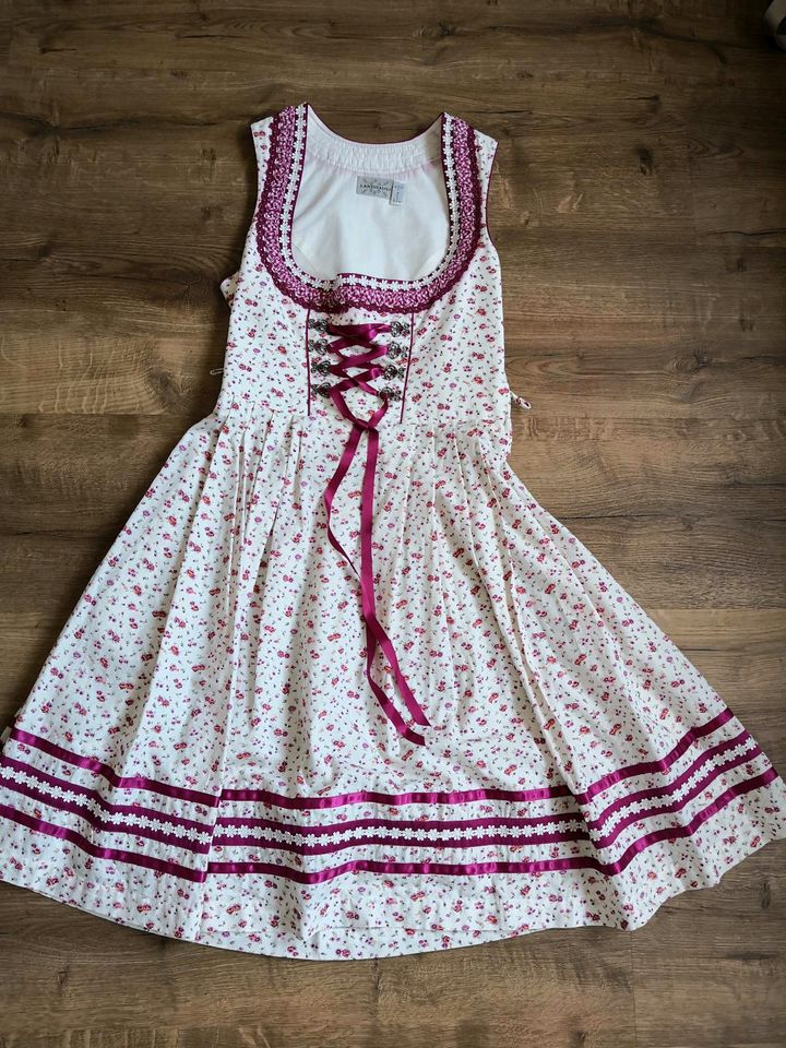 Dirndl weiß pink mit Blumen Größe 36 in Grünendeich Niederelbe