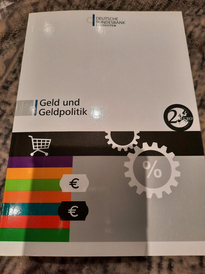 Schulbuch Geld und Geldpolitik in Dachau
