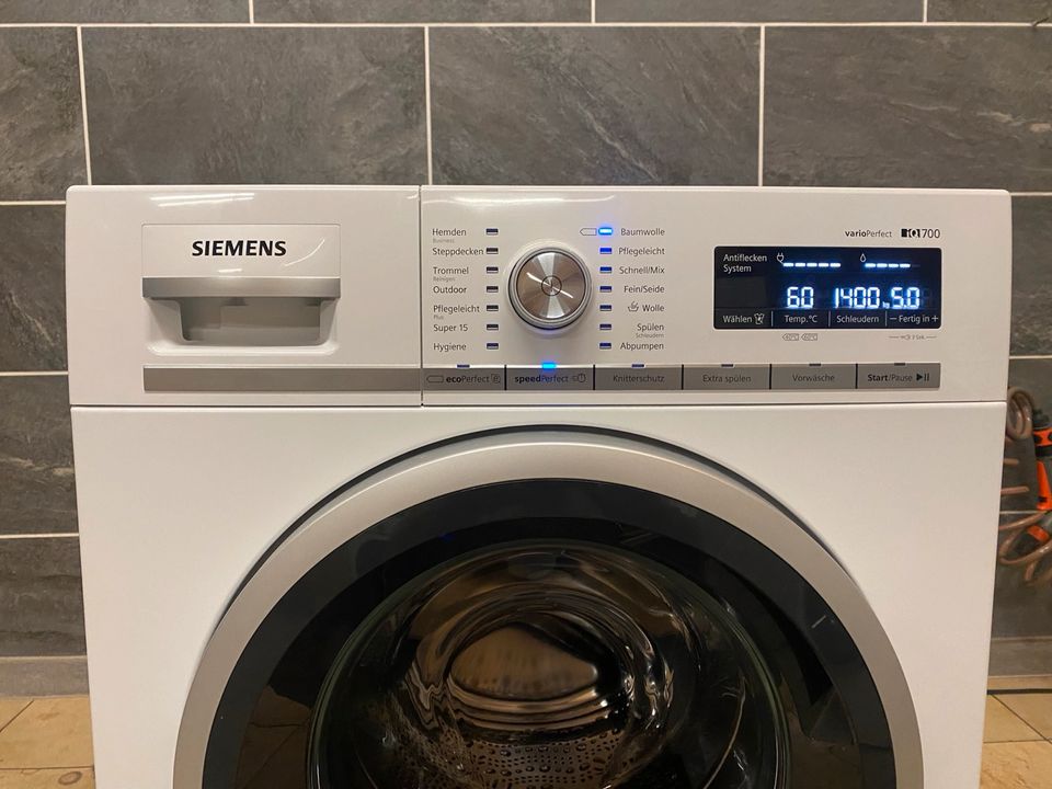 Siemens IQ 700 Waschmaschine in Bergkirchen