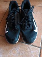 Nike Sportschuhe Größe 44 Hessen - Schauenburg Vorschau