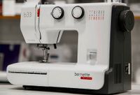 Nähmaschine Bernina Bernette B33 nähen Maschine Handmade Brandenburg - Brück Vorschau