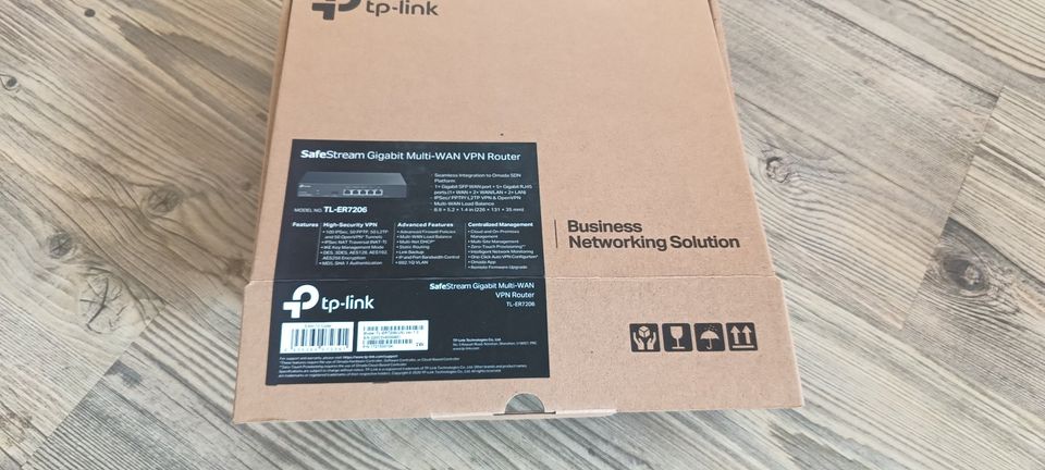 TPlink TL-ER7206 VPN Router, sehr guter Zustand in Taucha