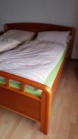 Doppelbett 1,8x2m massiv mit Nachttisch Nordrhein-Westfalen - Aldenhoven Vorschau